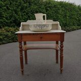 Toilet table with trim