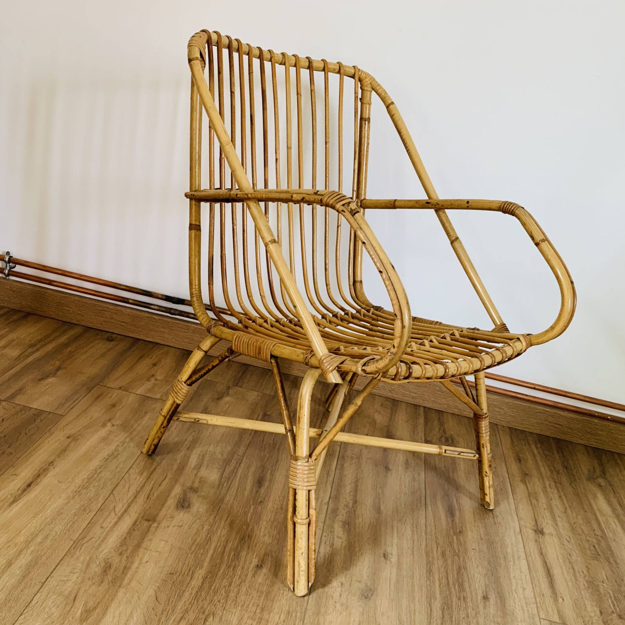 Fauteuil cubique en rotin