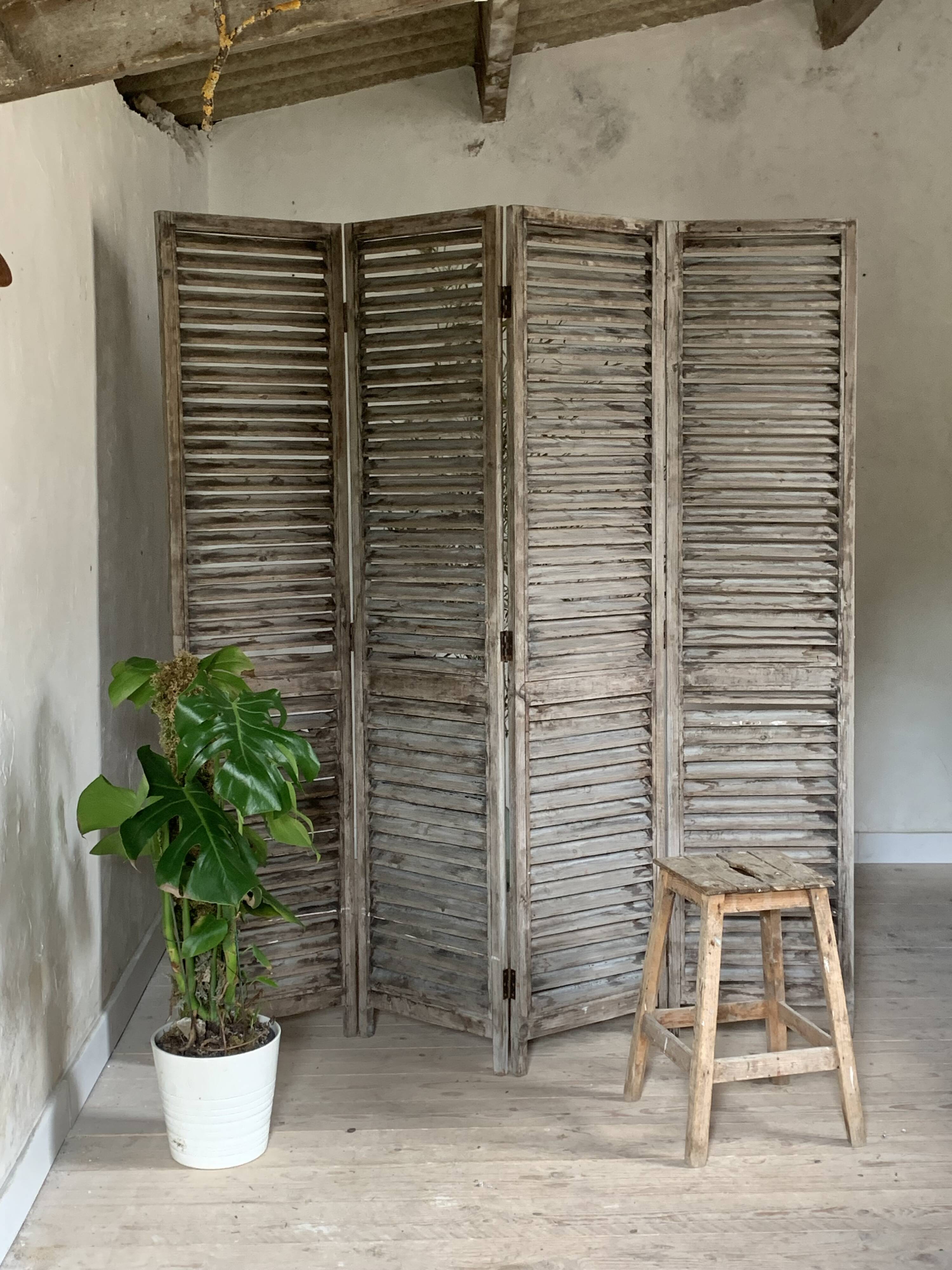 Vintage louvered slat screen