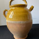 Cruche gargoulette chevrette en terre cuite vernissé jaune