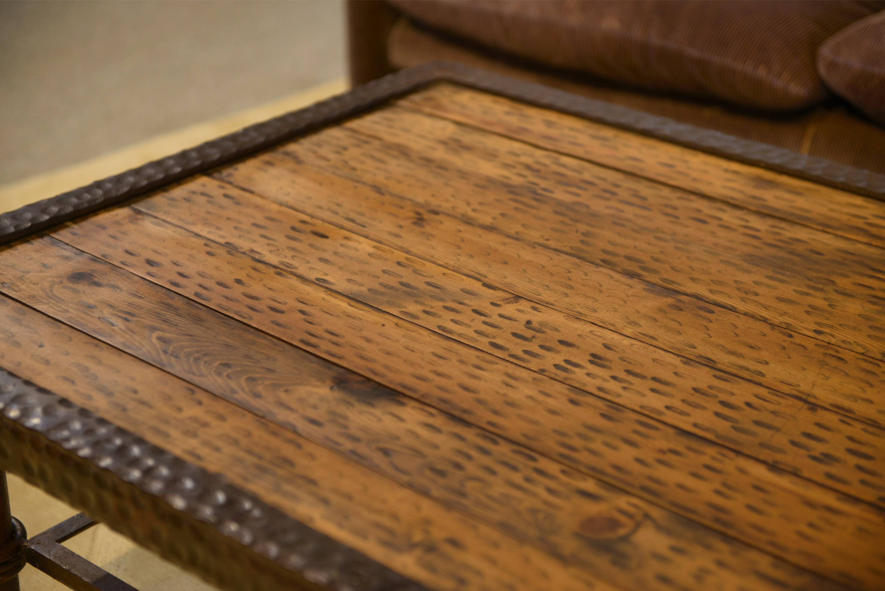 Table basse brutaliste bois et fer forgé 1960’s