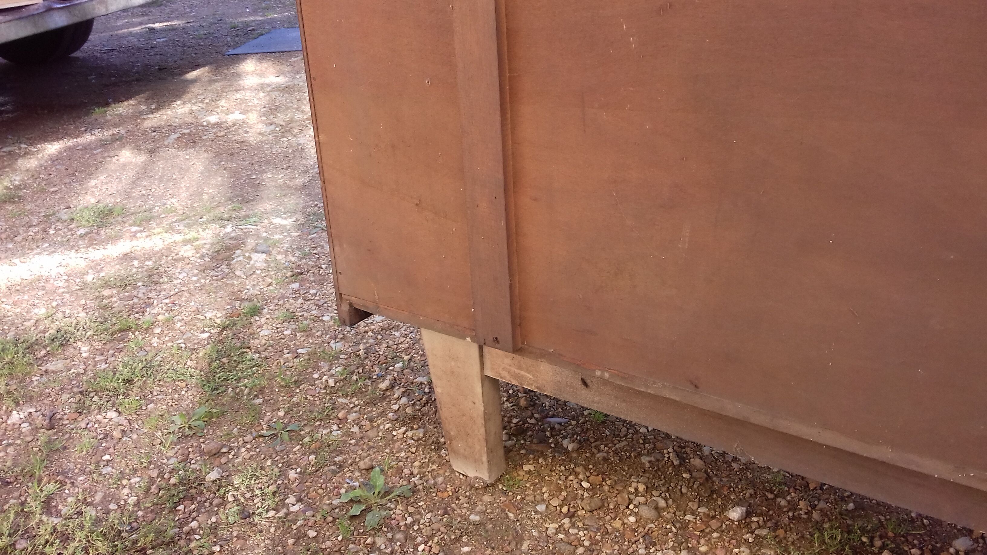 Formica kitchen buffet