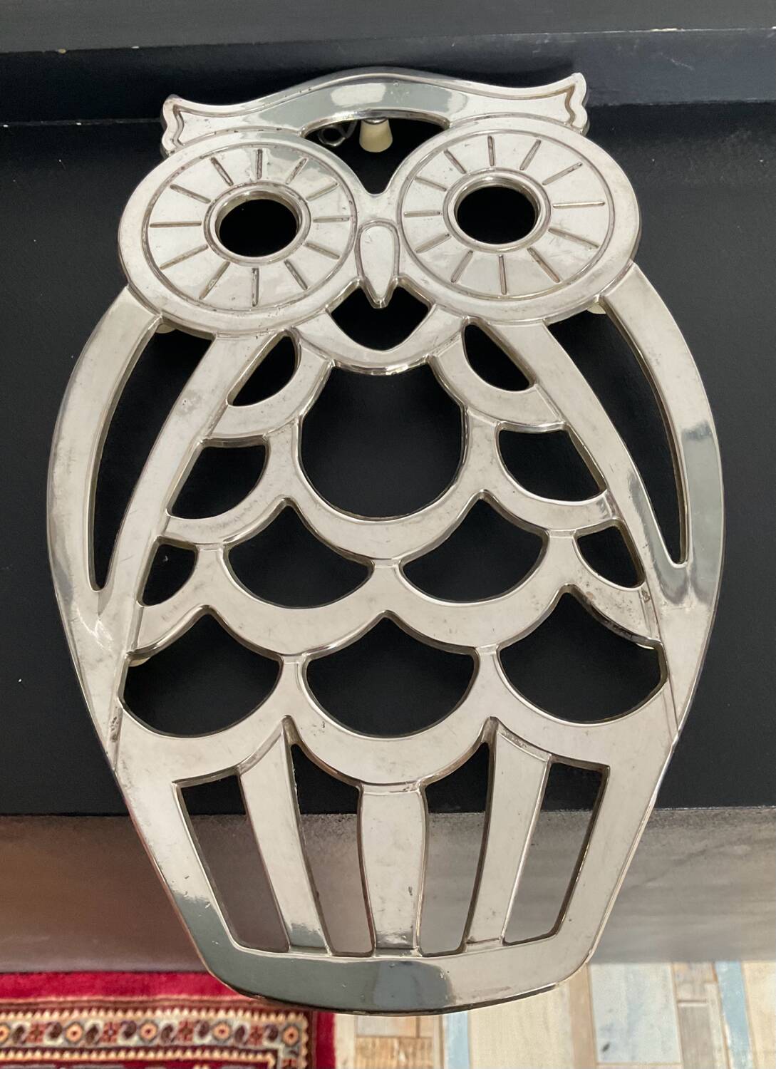 Italy owl trivet in silver metal