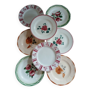 8 assiettes à dessert