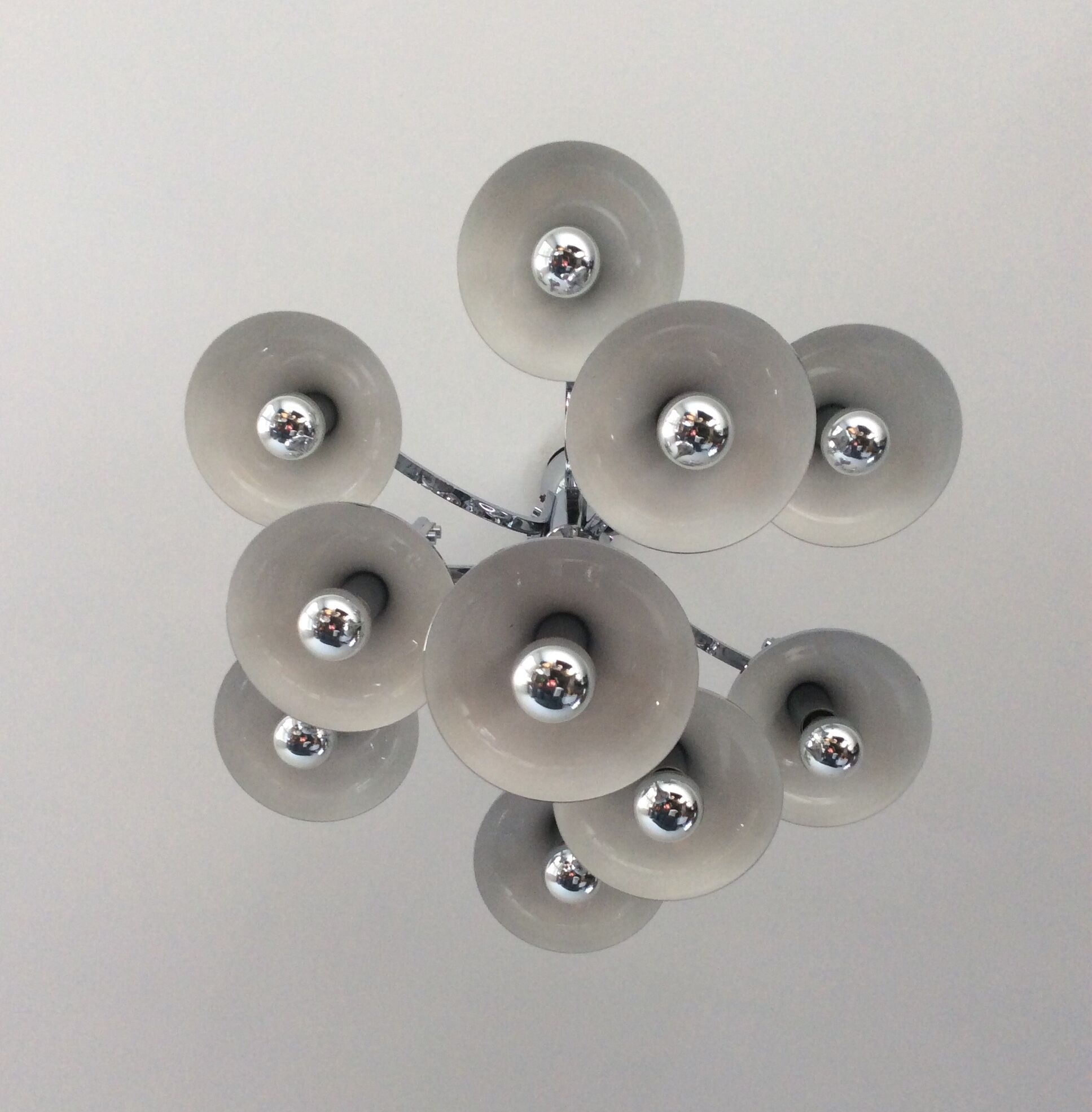 Goffredo Reggiani trumpet chandelier from the 70