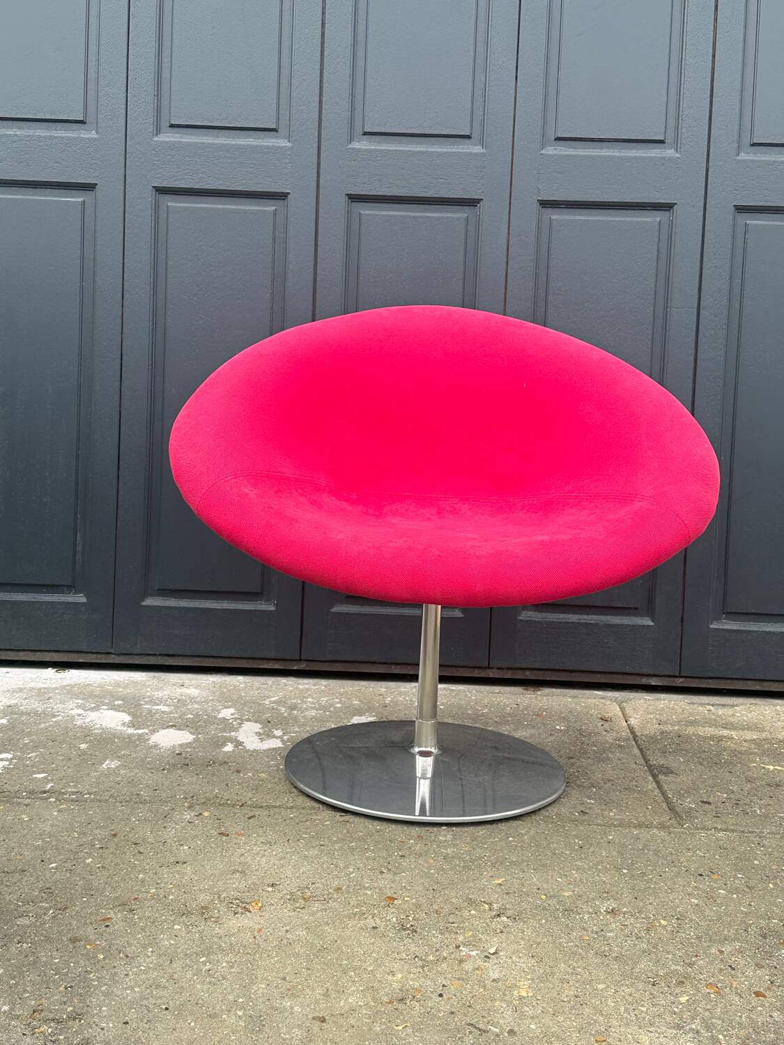 Pierre Paulin Globe armchair for Artifort new fabrics