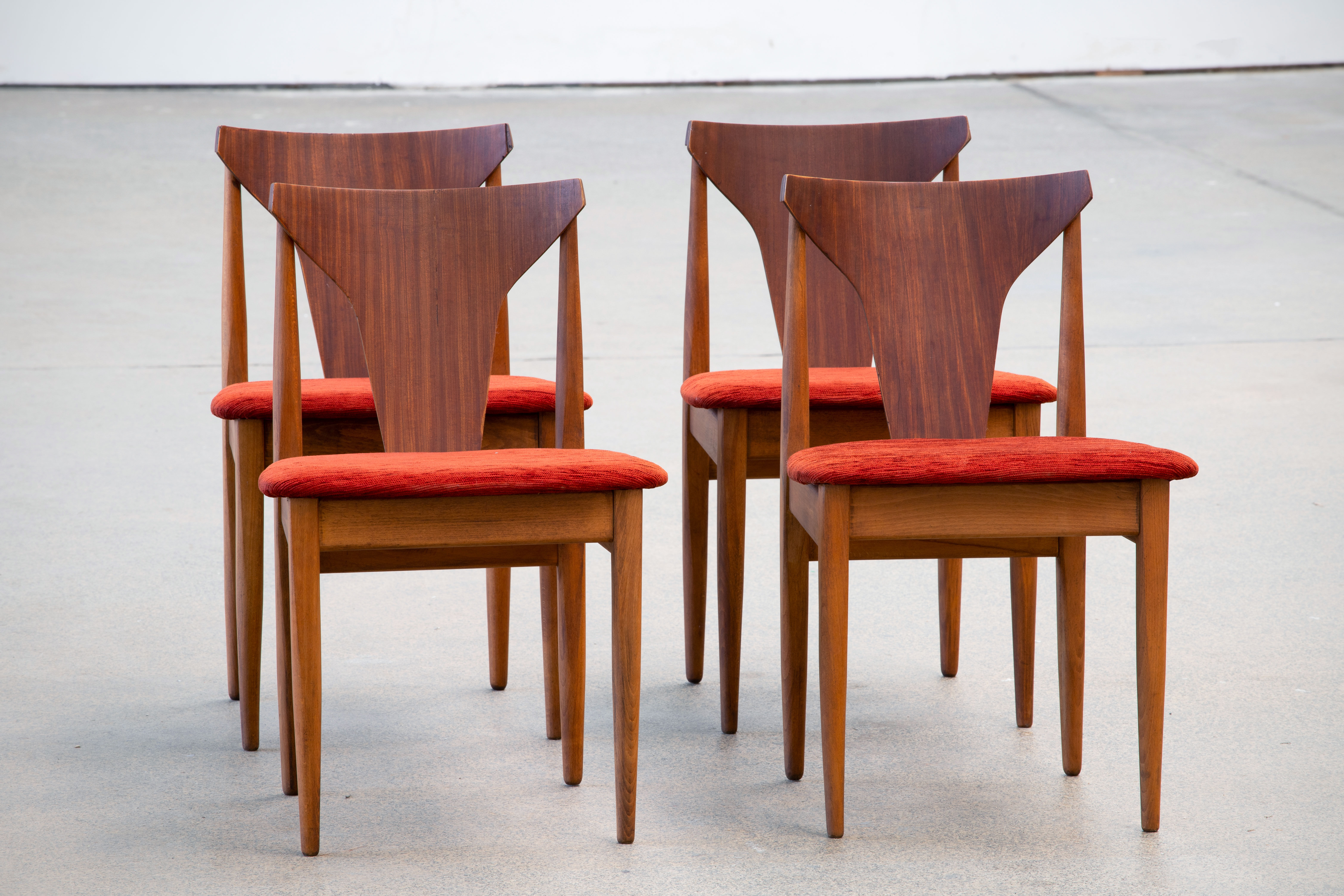 Série de 4 chaises scandinaves vintage 1960