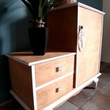 Storage cabinet entrance bohemian style