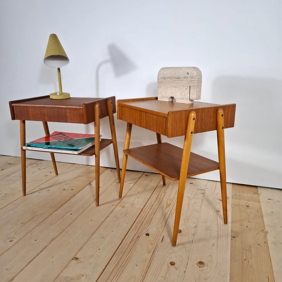 Paire de tables de chevet en teck – Danemark années 60