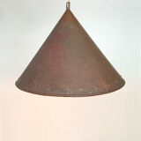 Suspension brutaliste, cuivre martelé à la main, E.S Horn Aalestrup, Danemark 1950-60