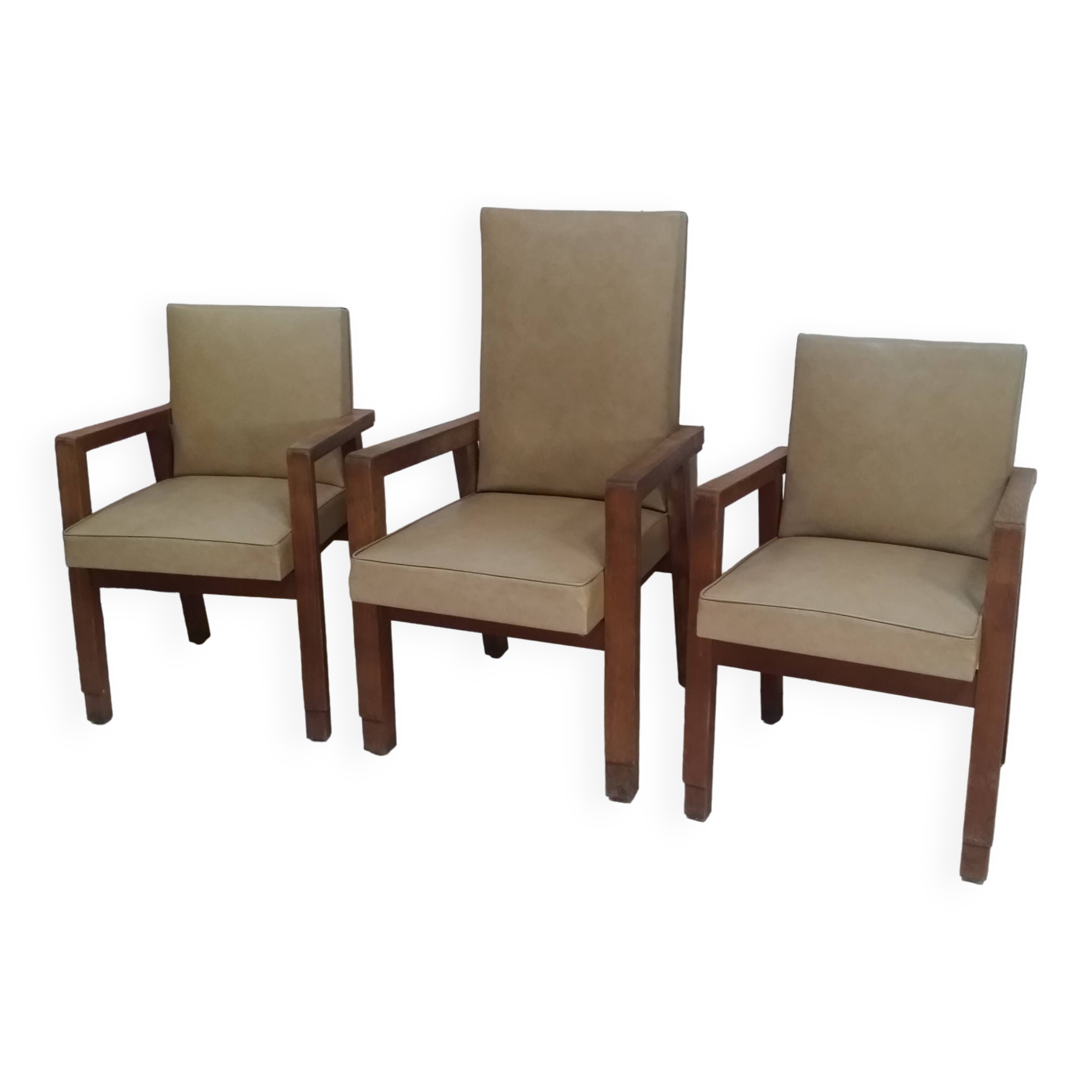 office chair and visitor chairs