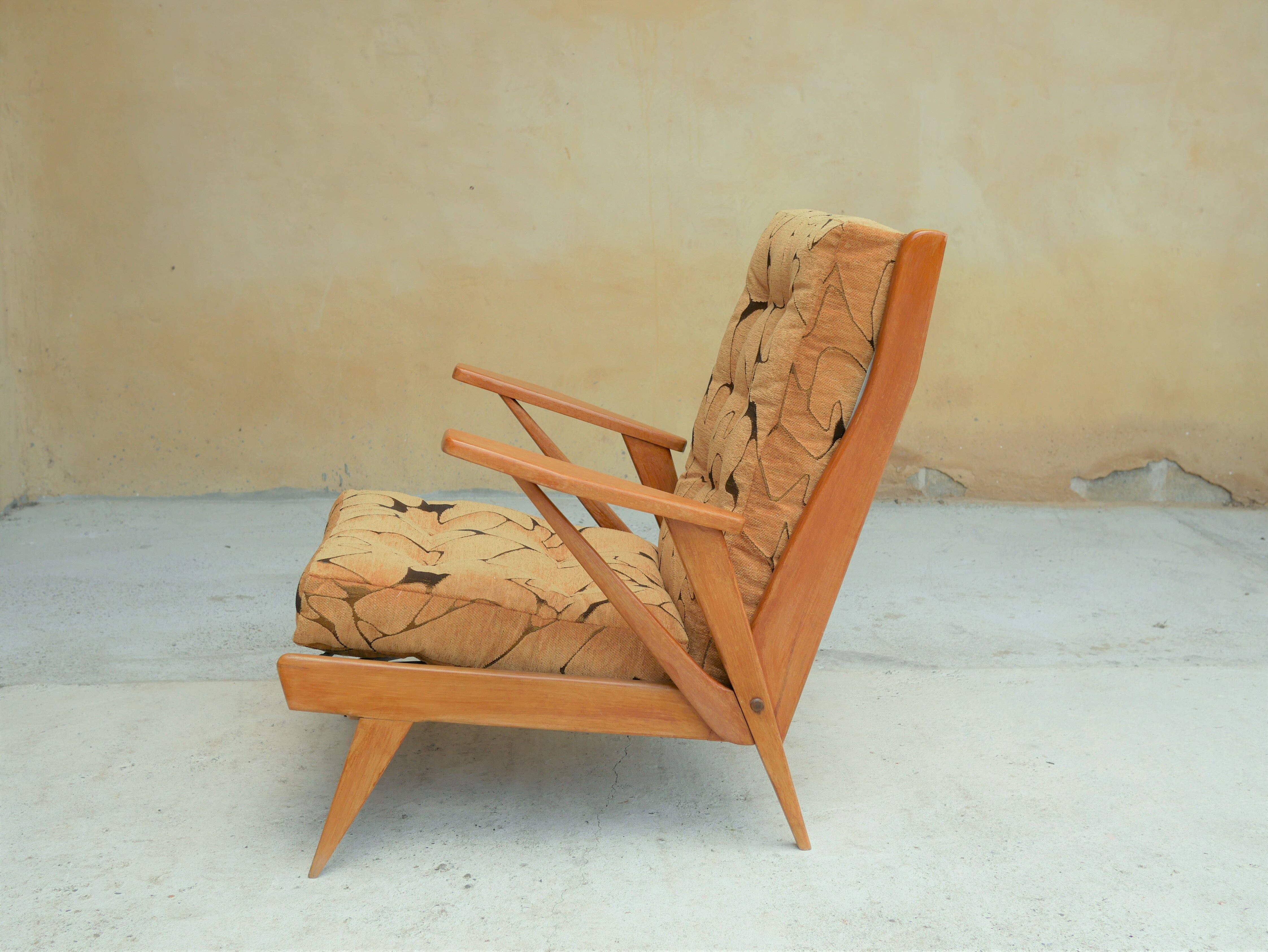 "FS 141" chair by Free-Span editions