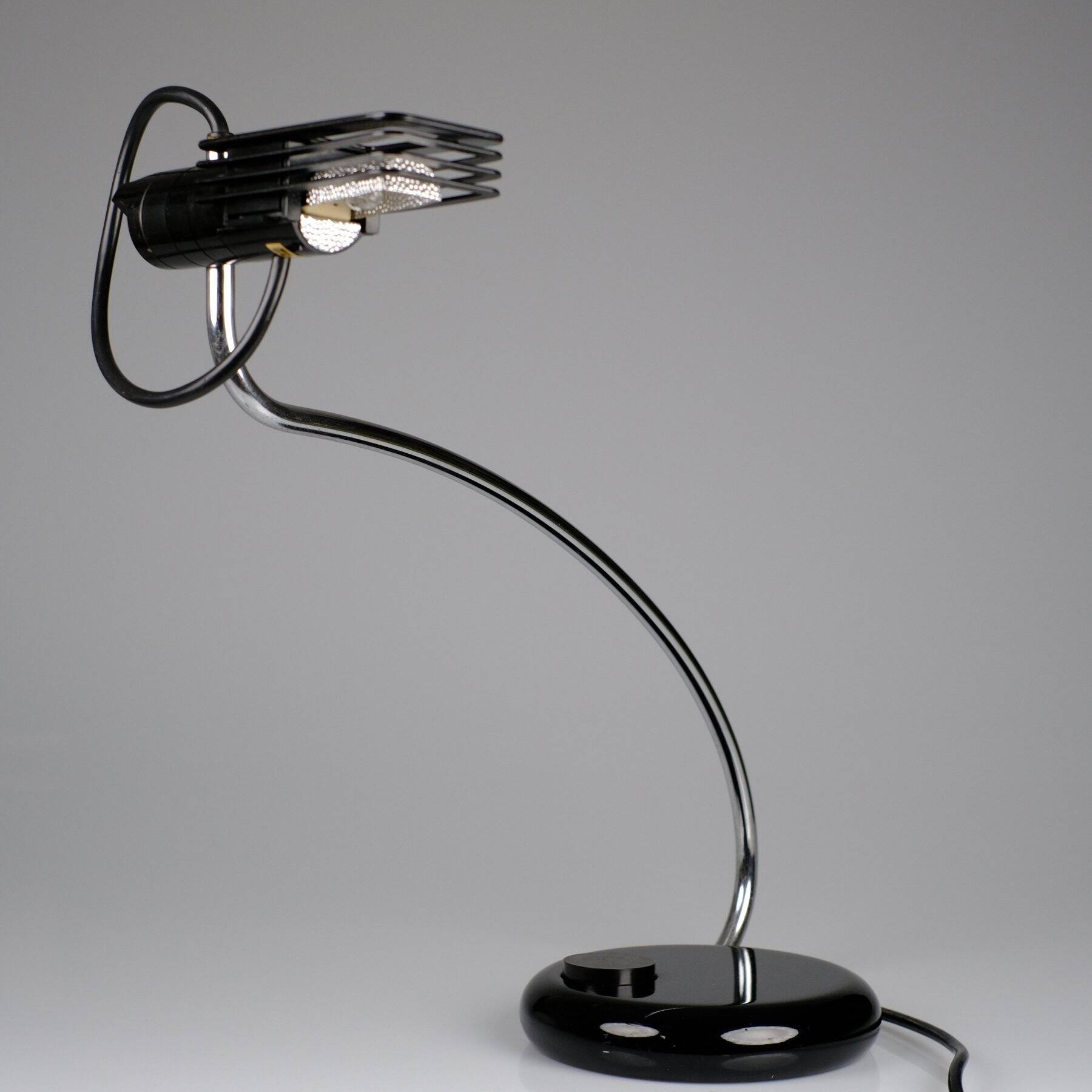 Vintage Desk Lamp • Wing 509 • Bruno Gecchelin • Oluce • 1973