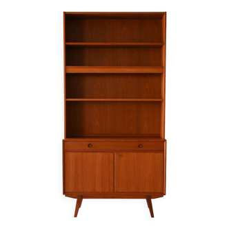 Bookcase with small sideboard