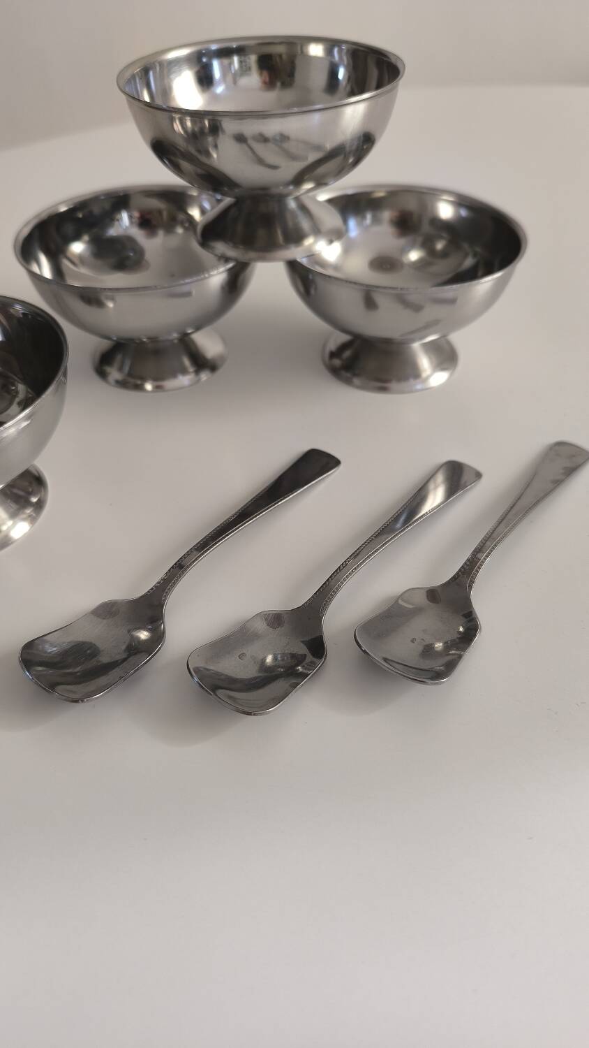Set of 6 vintage stainless steel ice cream cups