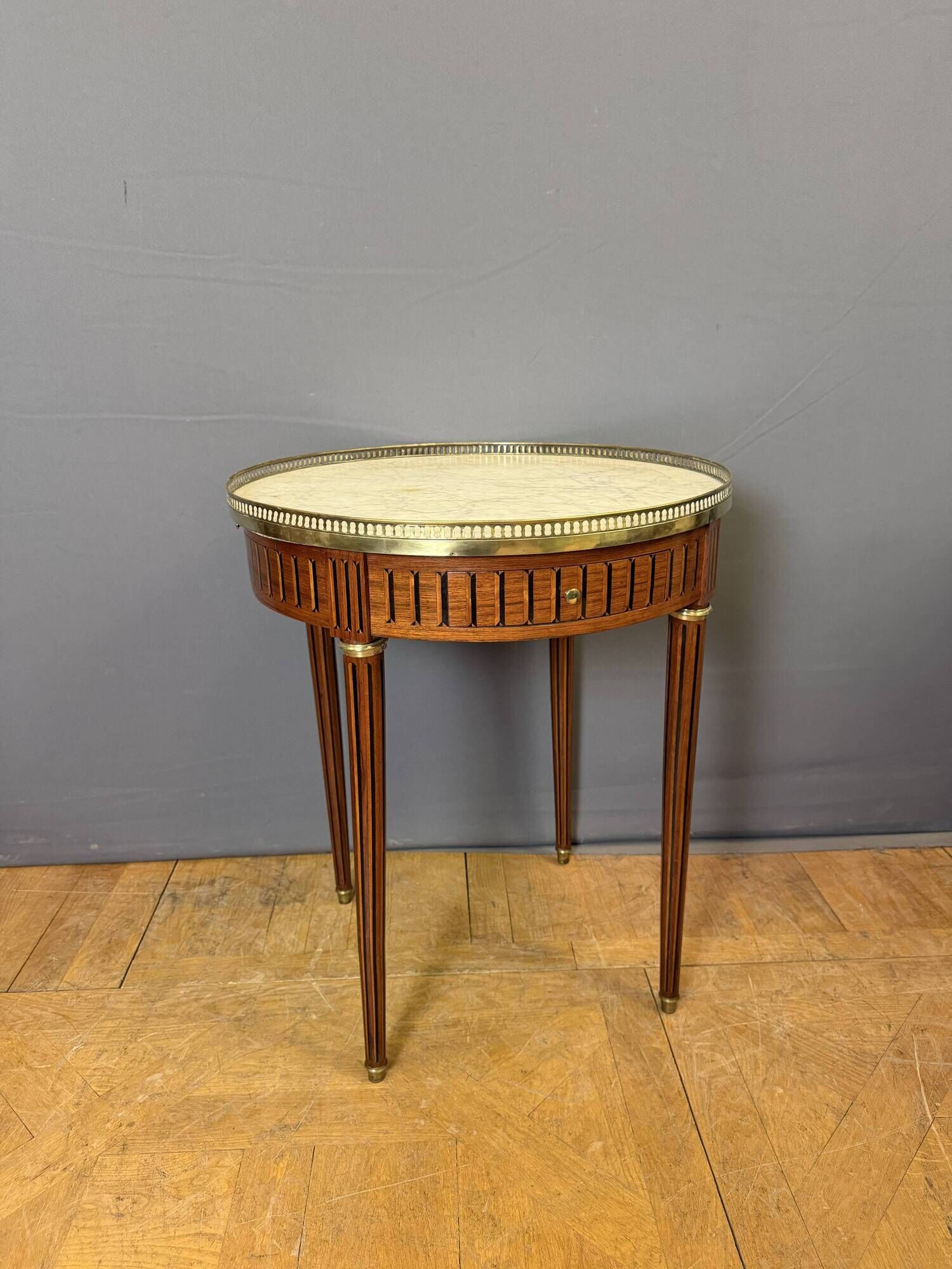 Louis XVI Bouillotte Table in rosewood marquetry