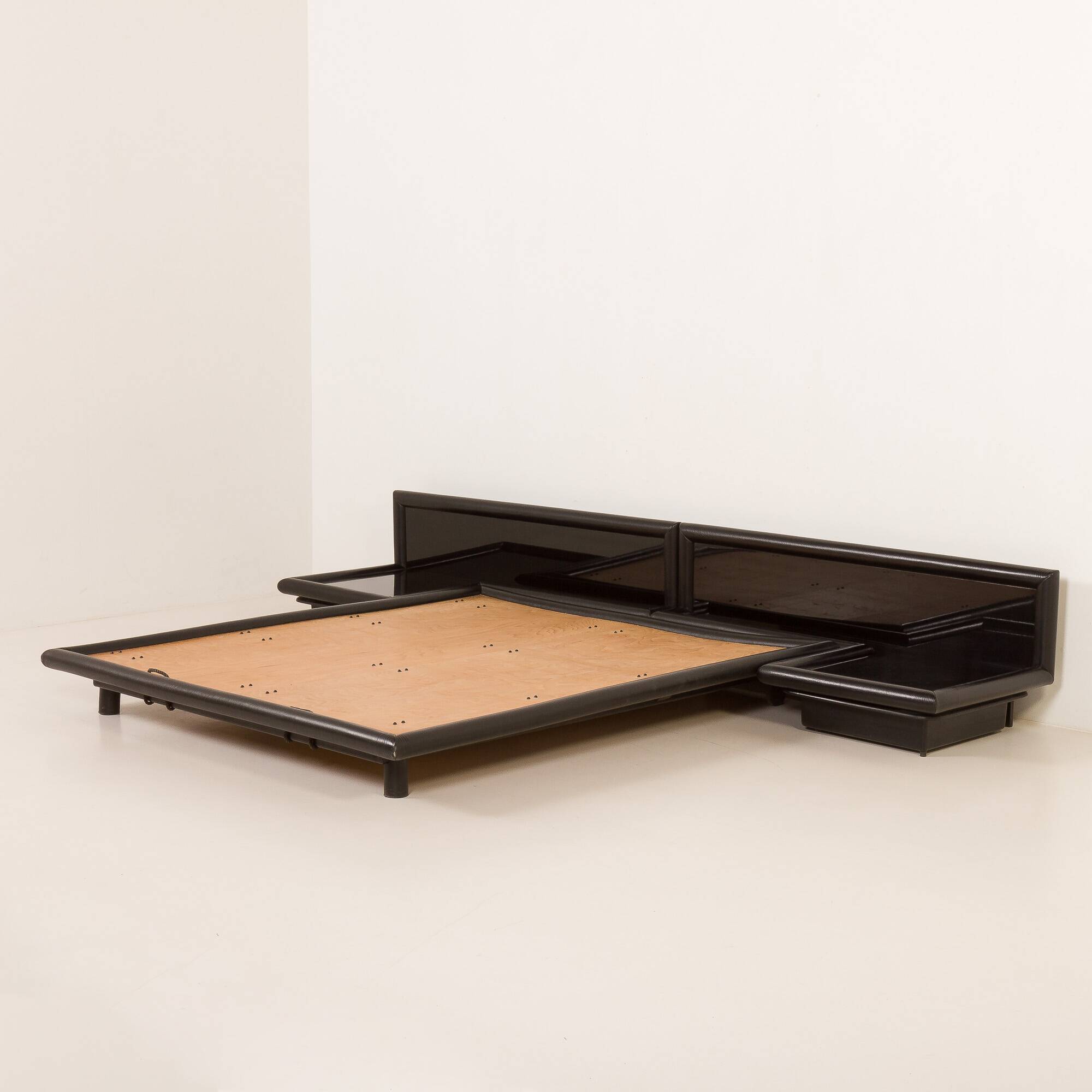 Lit Morna avec tables de chevet par Afra et Tobia Scarpa pour Molteni, années 1970.