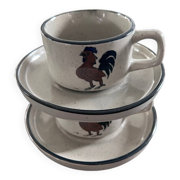 Paire de tasses décor coq