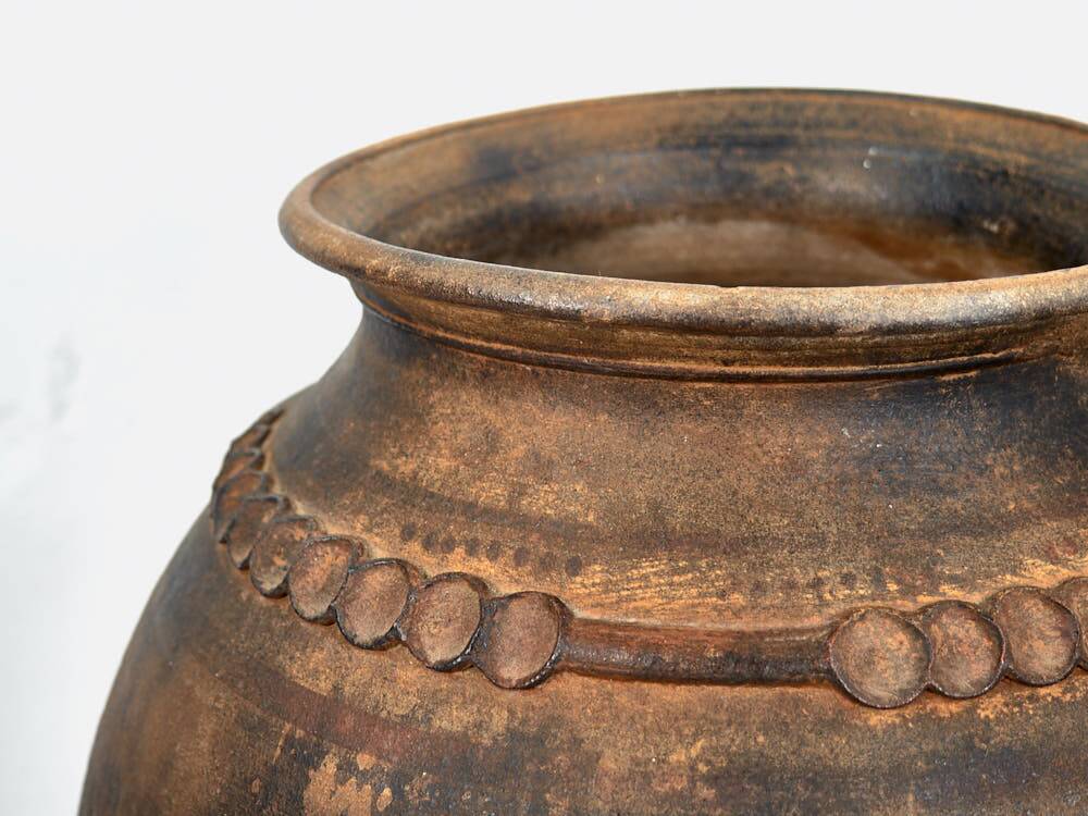 Antique ceramic vase with handle (c.1920)