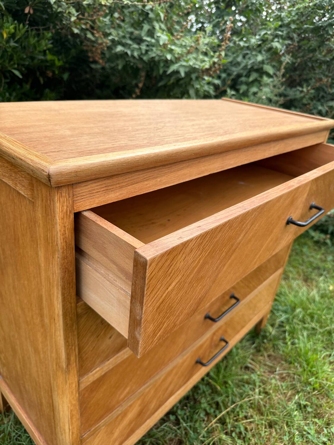 Vintage Scandinavian wooden chest of drawers with herringbone pattern - 4 drawers
