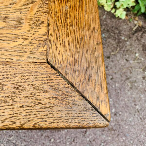 Ancienne table en chêne