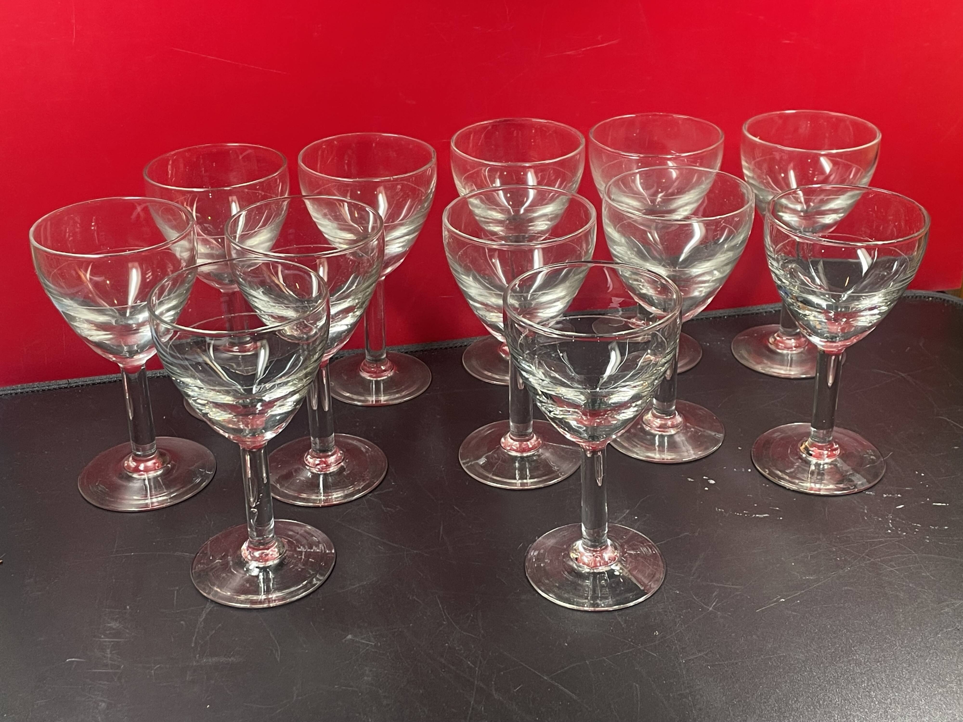 Lot of 12 old aperitif or wine glasses - bistro early 20th century