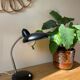 Lampe de bureau noire en métal