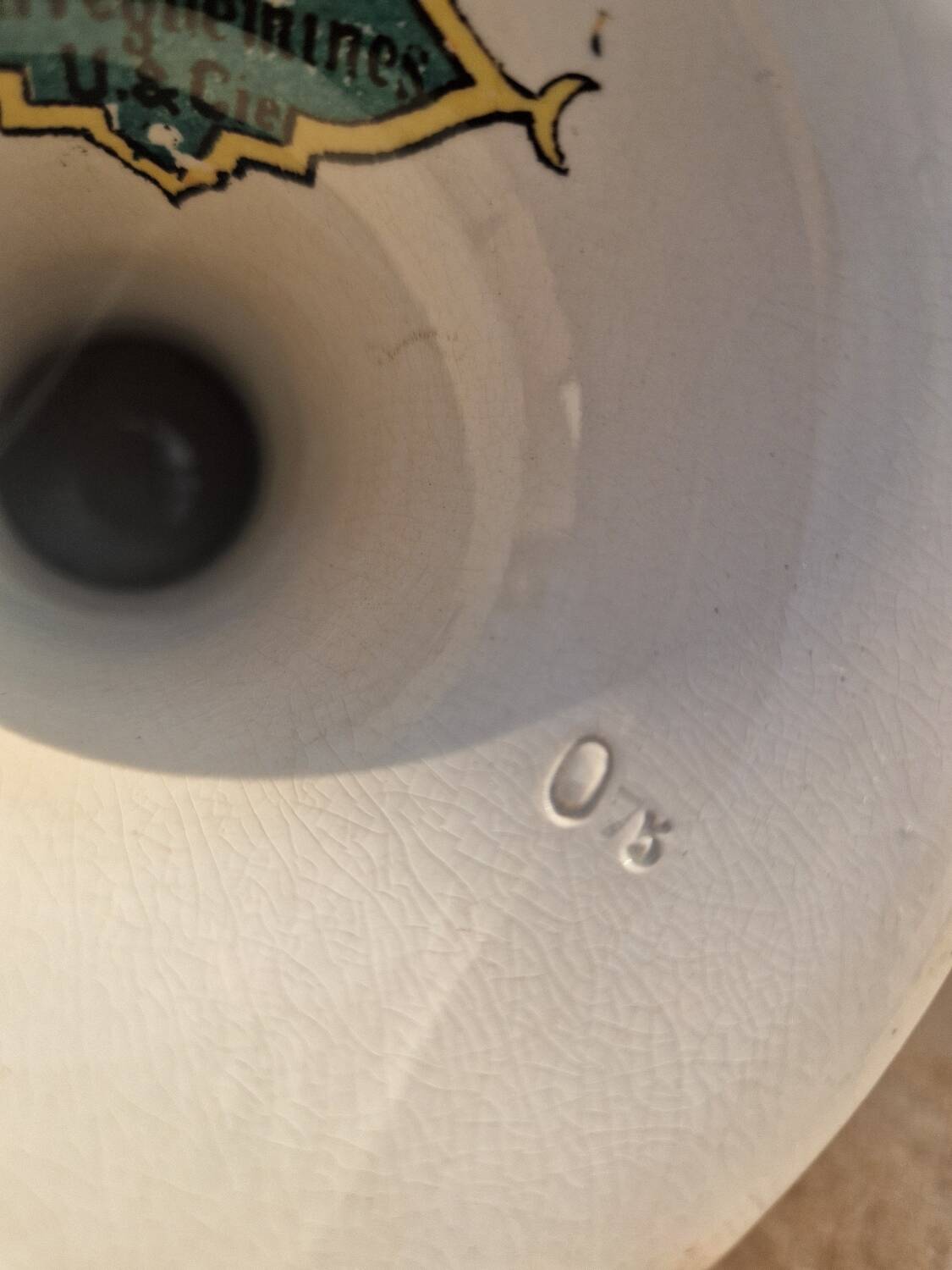 Polychrome Sarreguemines fruit bowl