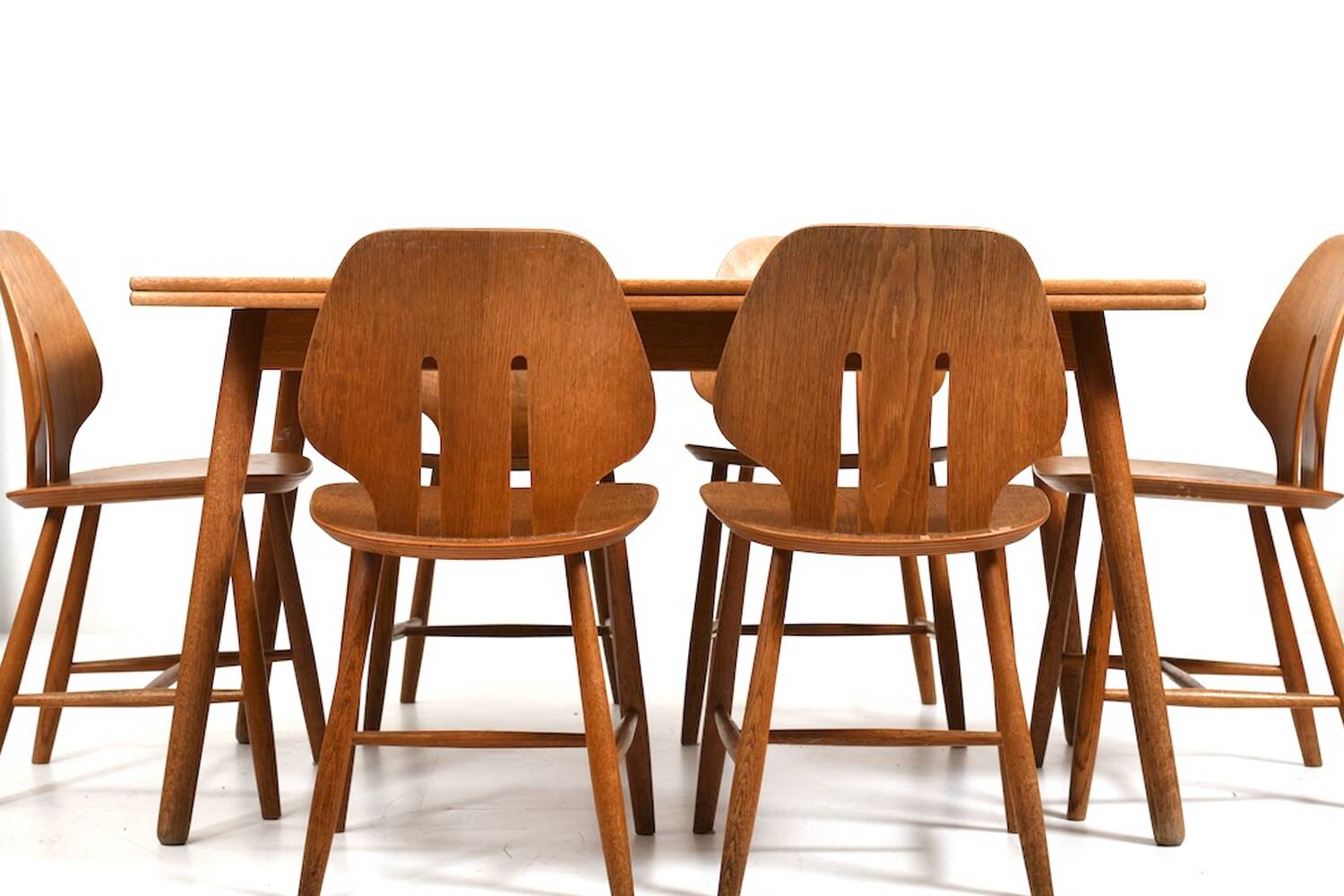 Fdb møbler dining room set consisting of 6 chairs by ejvind a.