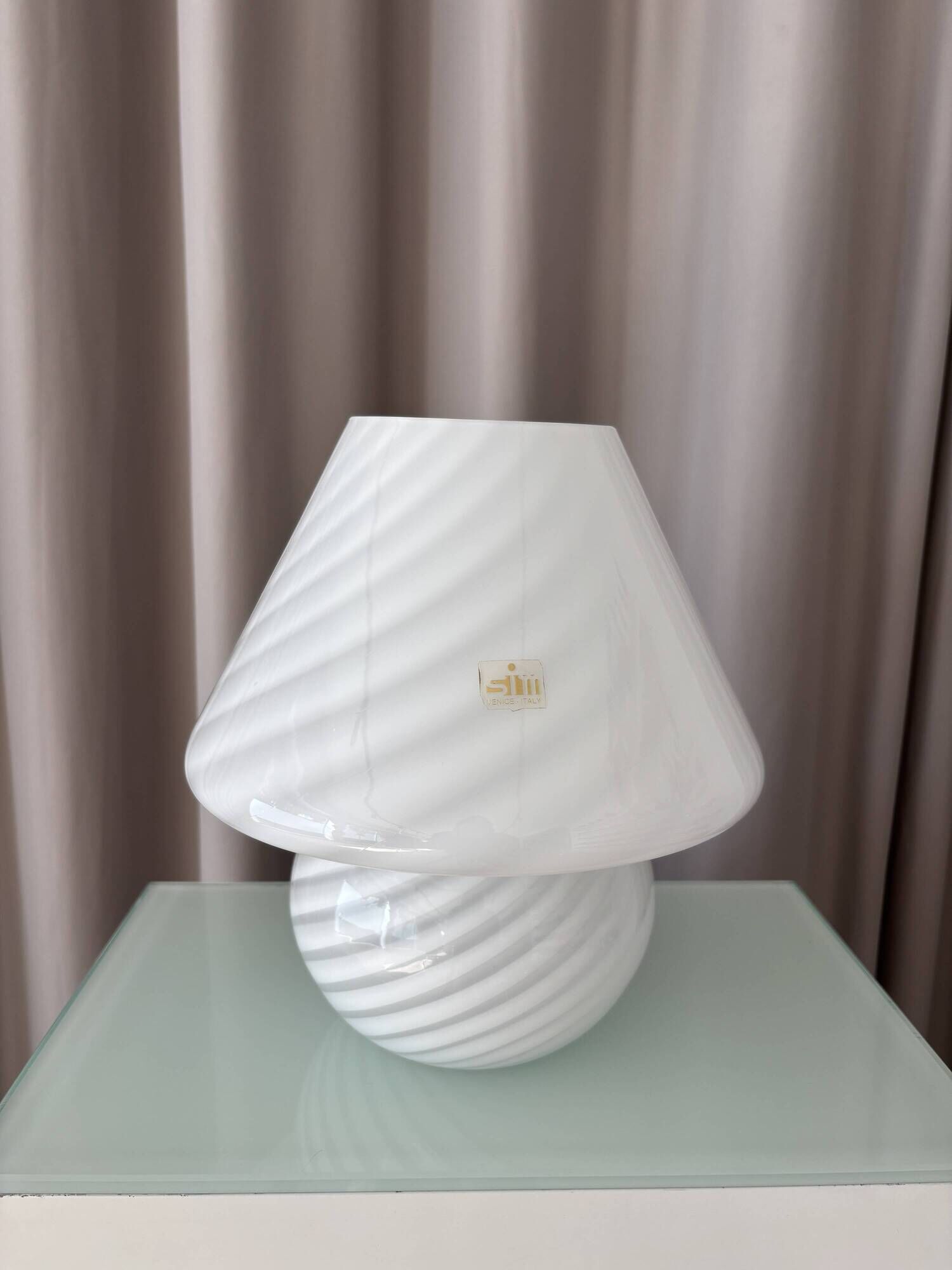 Vintage 1970s Italian Murano Swirl Glass Table Lamp – SIM Venezia