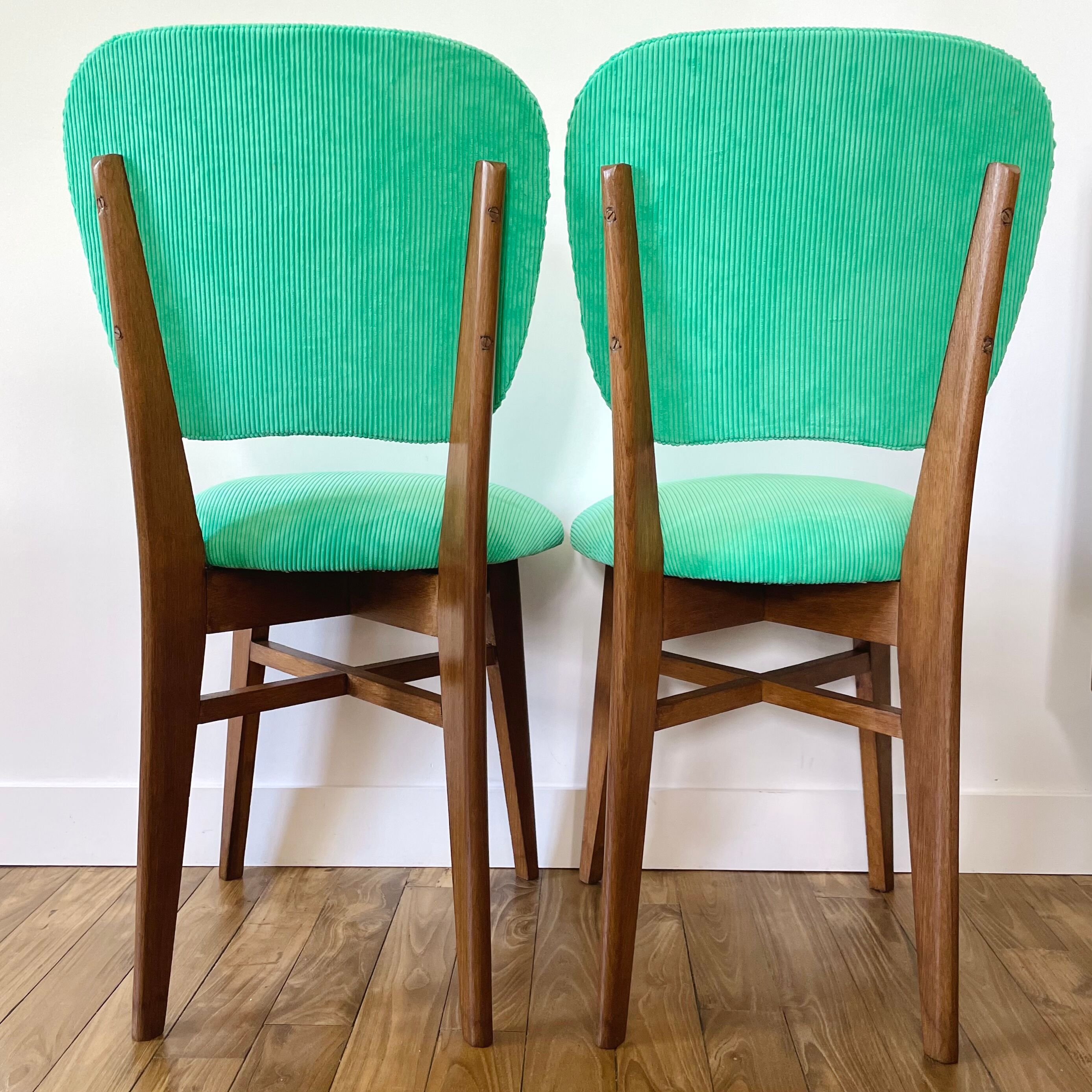 Pair of chairs 70s