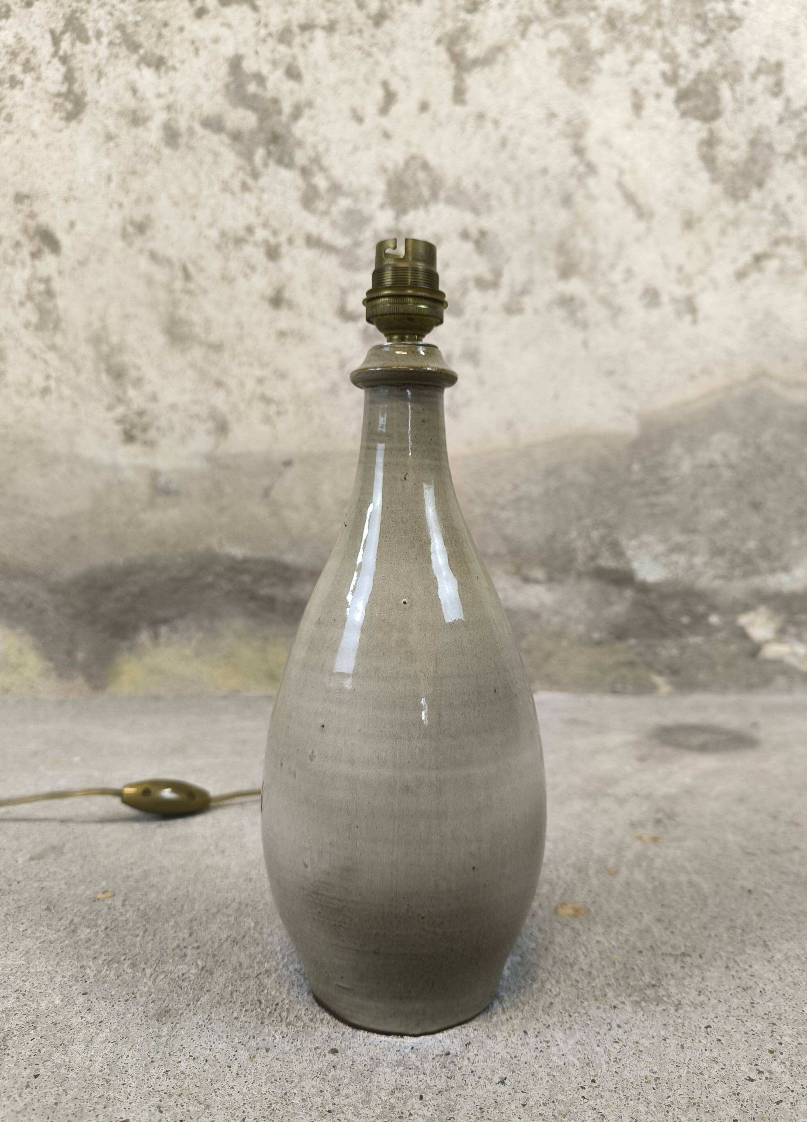 Lampe vintage en grès vernissé Jean Dubost