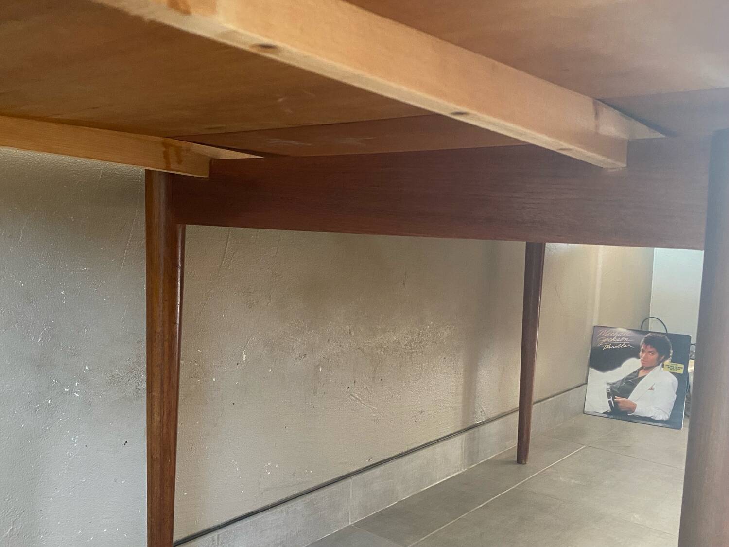 Vintage teak table with extensions