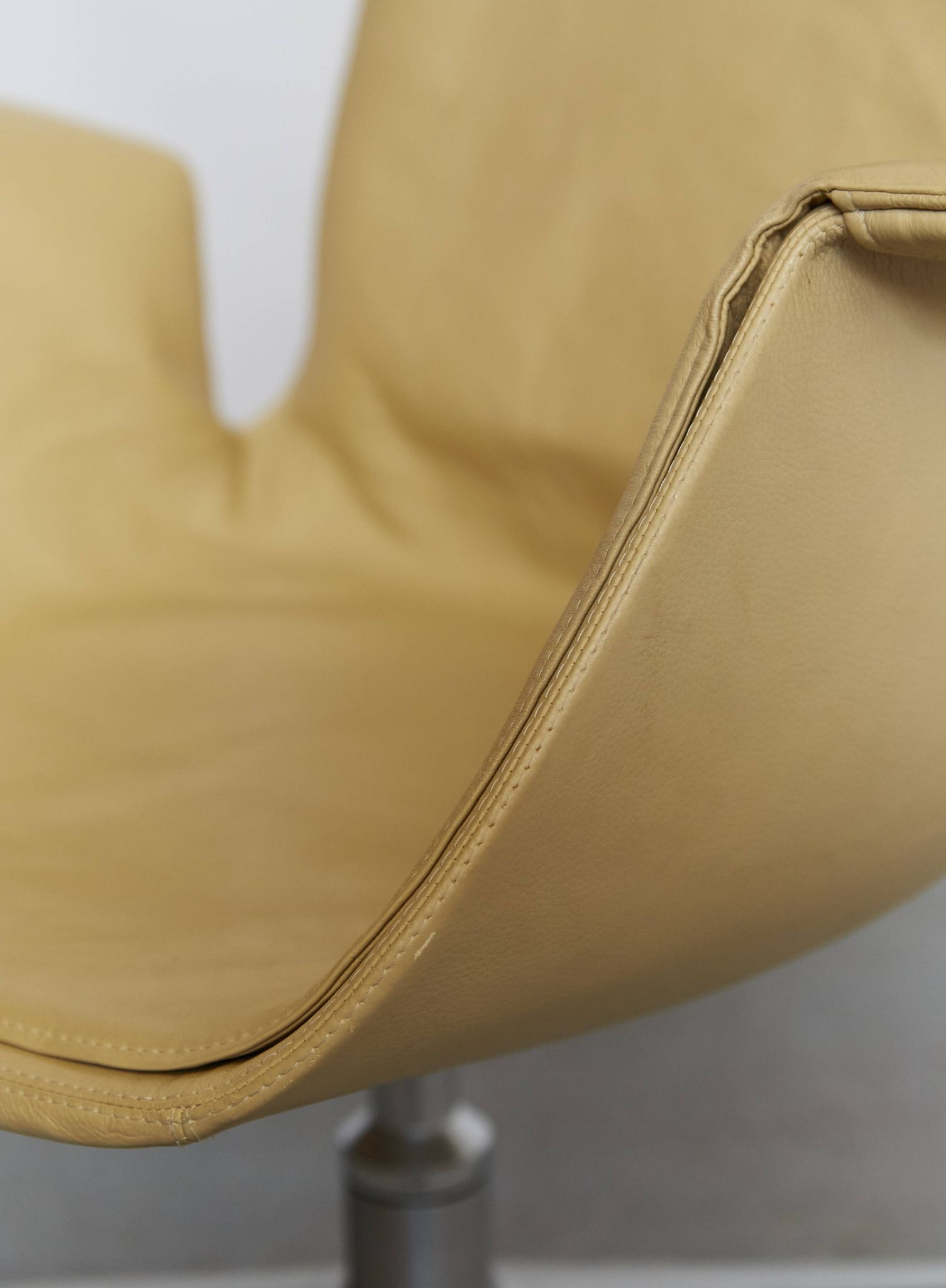 Tulip Swivel Chair Model 6725 by Preben Fabricius & Jørgen Kastholm for Walter Knoll