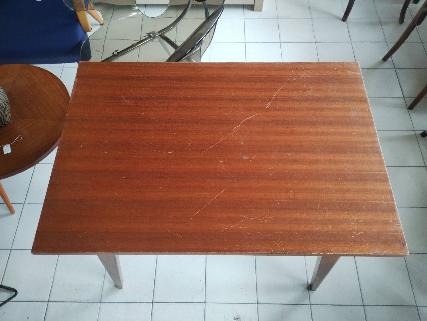 Desk with compass legs