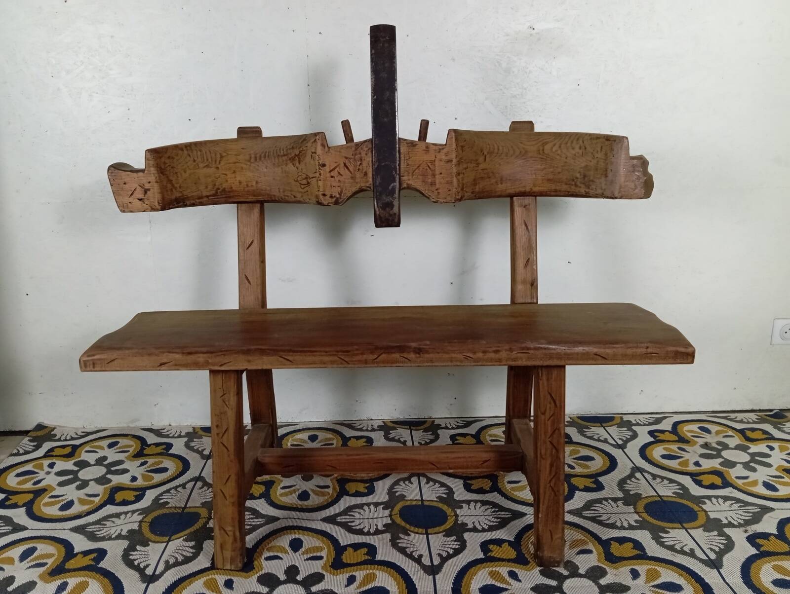 Brutalist bench bull's head file