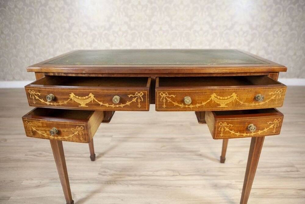 Bureau en bois pour dames par S. & H. Jewell, fin du 19e siècle