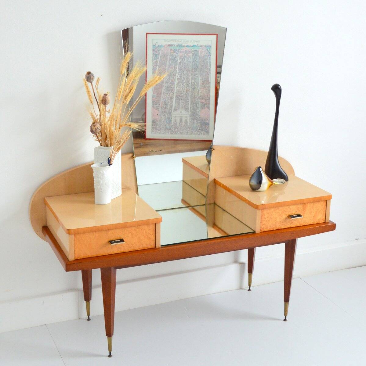Vintage dressing table from the 50s/60s
