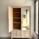 Armoire parisienne