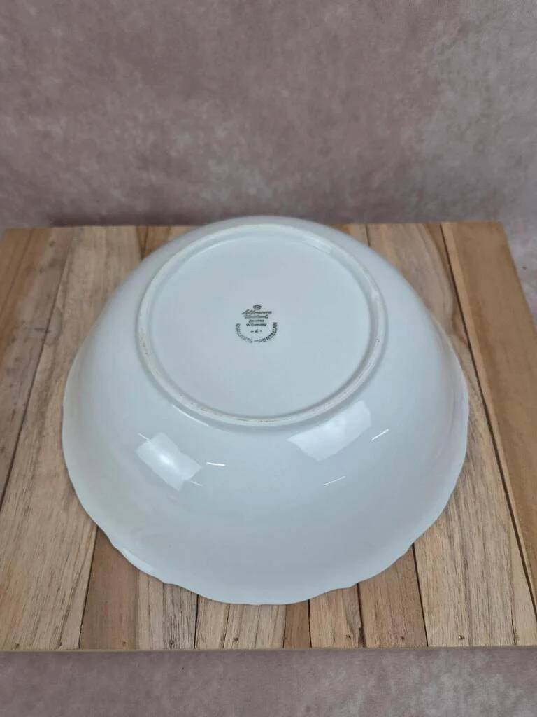 Seltmann Weiden Bavaria Theresia red salad bowl – vintage German porcelain