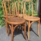 Bistro chairs called "pin"