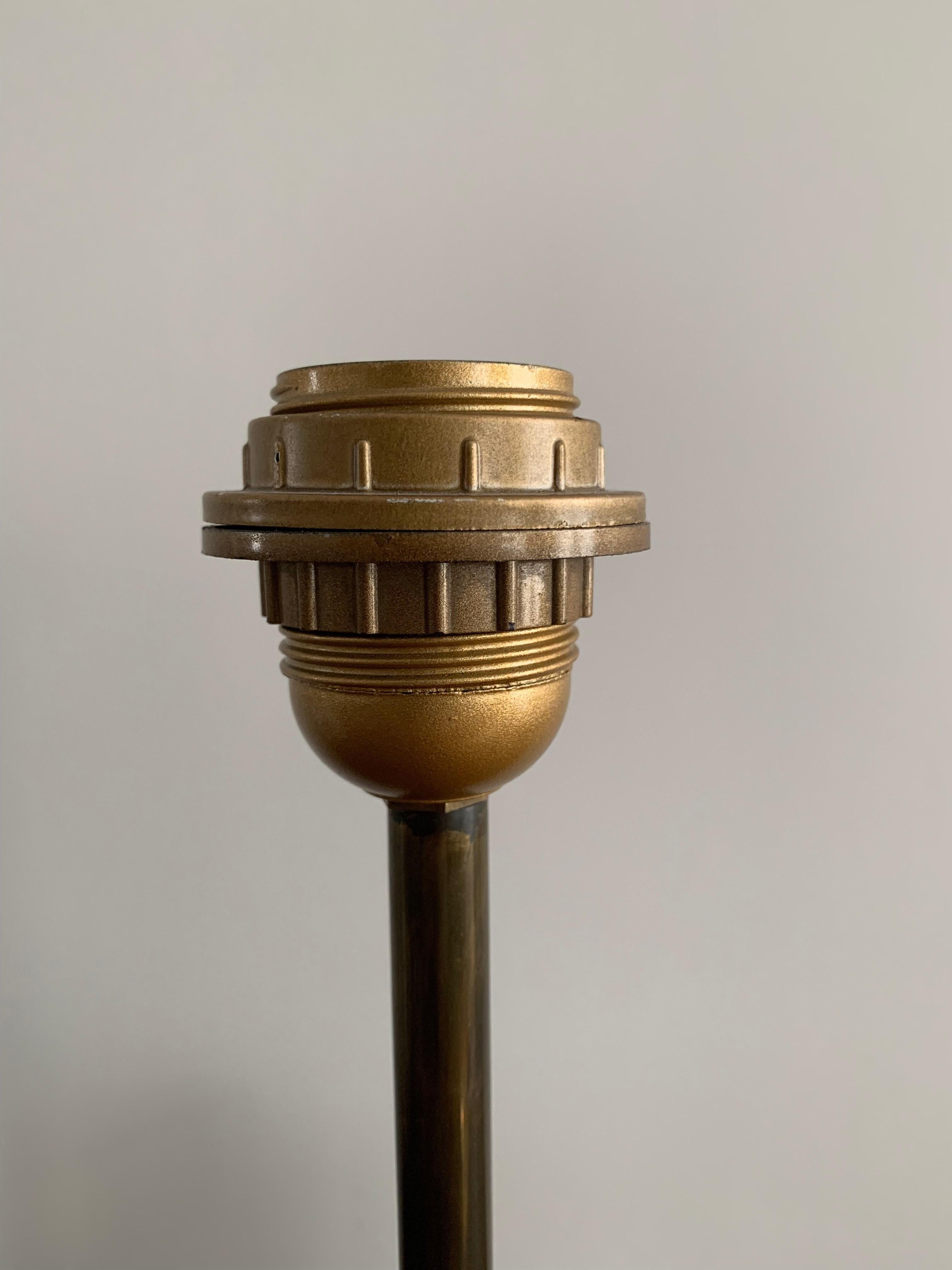 Anonymous table lamp, made in France, 1960