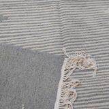 Traditional handmade gray carpet in pure wool 151x204cm