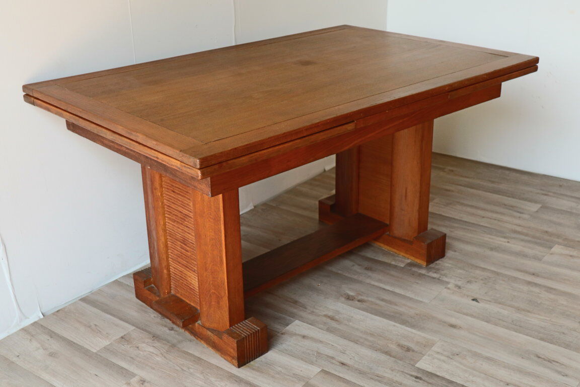 Table de repas moderniste en chêne massif, 1940