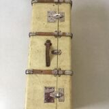 Travel trunk
