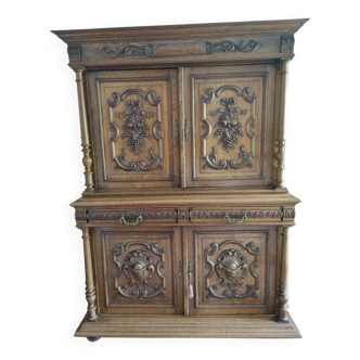 Armoire 2 corps style Henry 2 en noyer