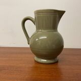 Émile Henry ceramic pot