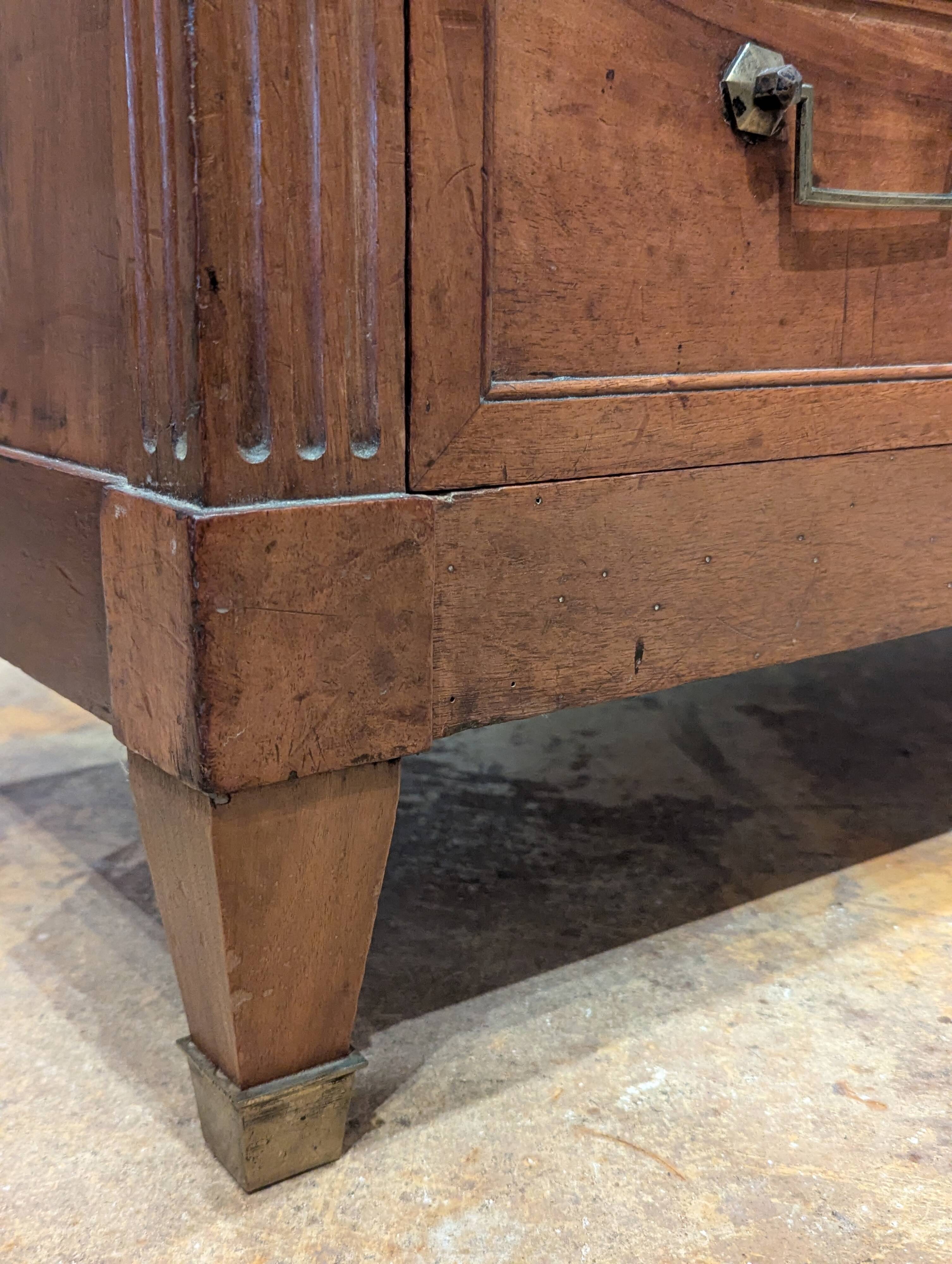 Late 19th century walnut chest of drawers