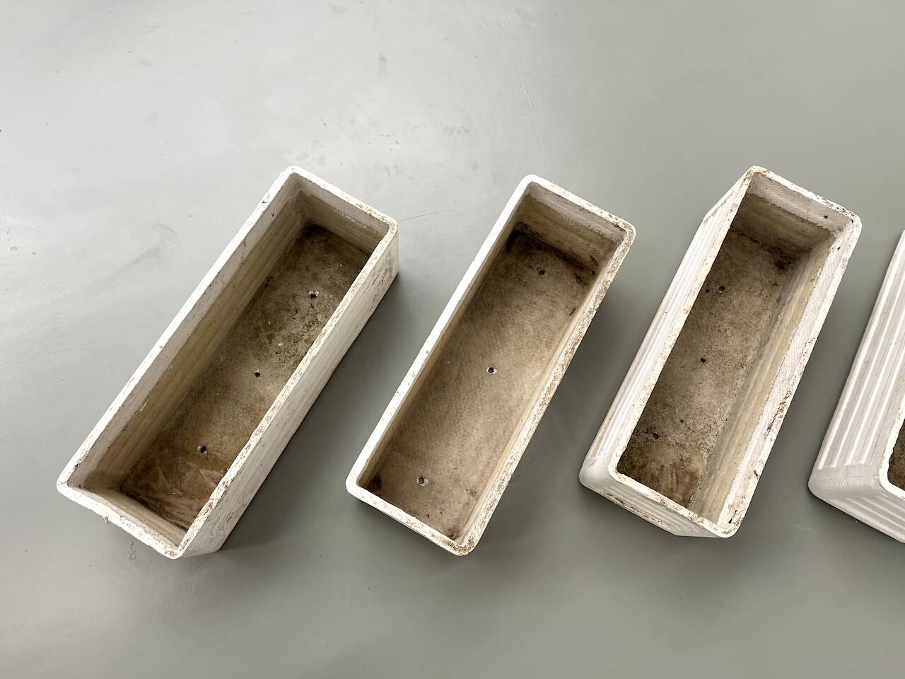Set of 8 fiber cement planters