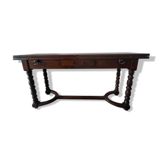 Hunting table